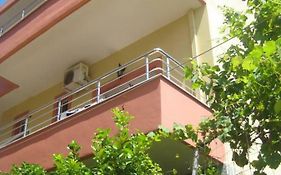 Hotel De Ksamil