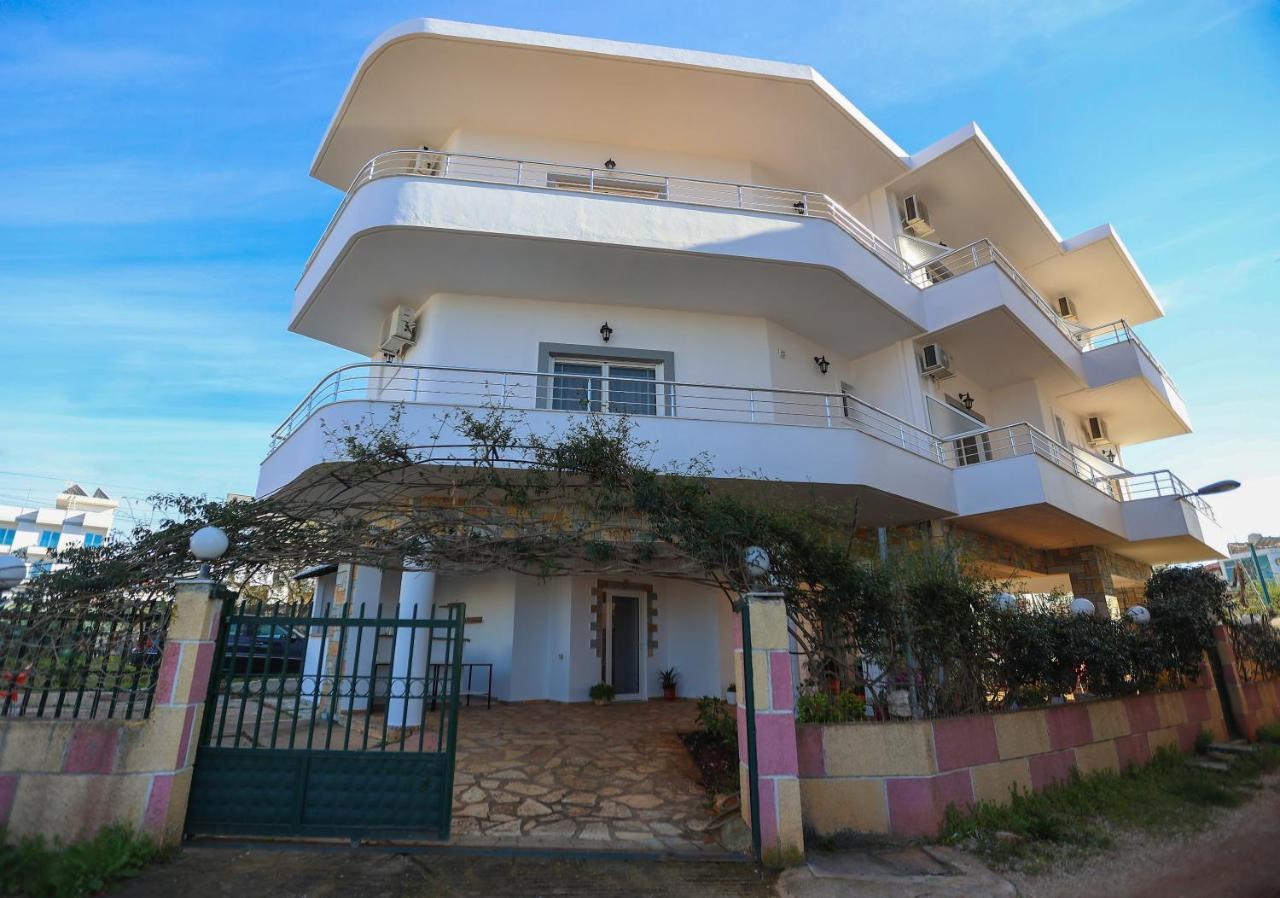 Hotel De Ksamil Exterior photo